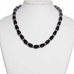 Breath Taking Beautiful Crystal Based Black Onyx Gemstones Necklace