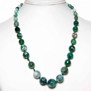 Green Onyx Semi Precious Stone Stylish Graceful Necklace