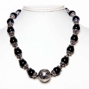 Handcrafted Fine Black Onyx Crystal Semi Precious Gemstone Necklace