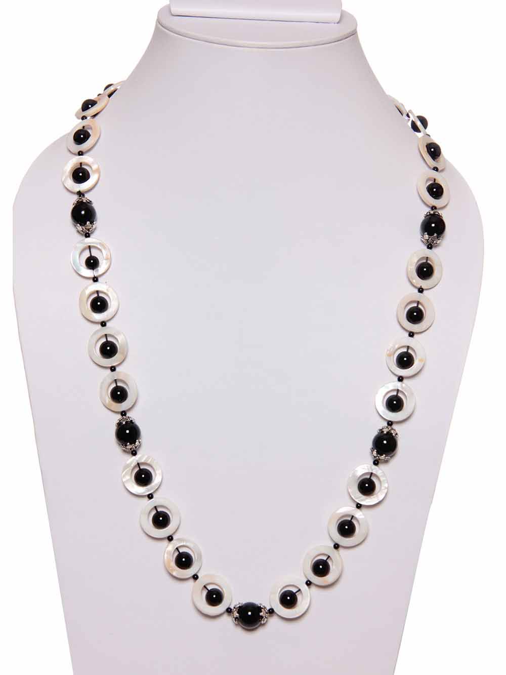 00146.jpg Natural Reiki Onyx & Mother Of Pearl Coin Semi Precious Necklace - Image 1
