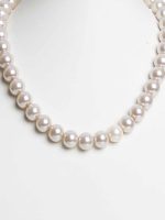 Natural White See Shell Pearl Crytal Semi Precious Gemstone Necklace - Image 2