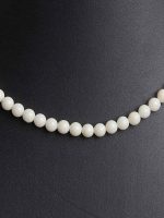 6.5 Mm Beads White See Shell Pearl Crytal Semi Precious Stone Necklace - Image 4
