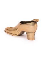 Decorative Brass Shoes Ashtray - Image 2